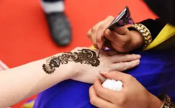 Henna Artists in Singapore
