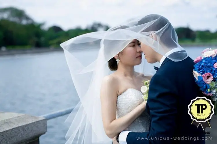 singapores-top-10-wedding-cinematography-studios-unique-colours-creative-media