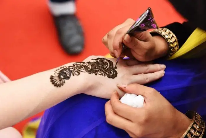 Henna Artists in Singapore