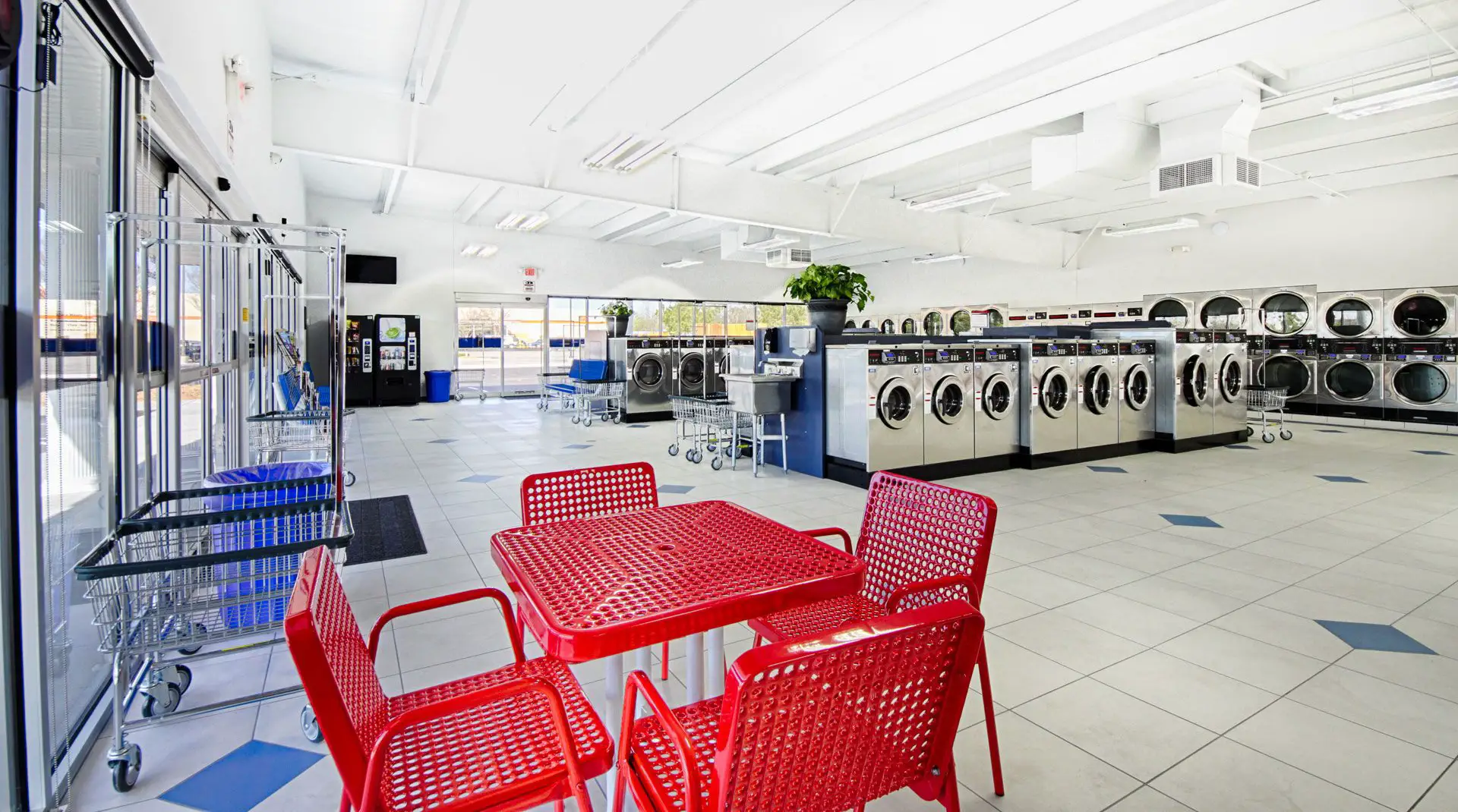 Self service shop. Self-service Laundry. Self-service Laundry Interior. Laundry shop. Instructions self-service Laundry.