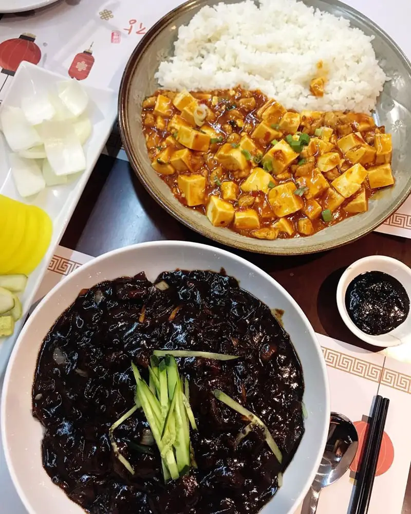 Buldojang serves Korean Chinese dishes