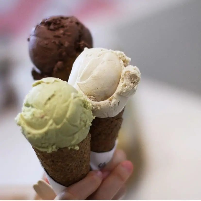 Kind Kones' ice creams are all made from 100% natural and fresh ingredients without all the nasty stuffs.