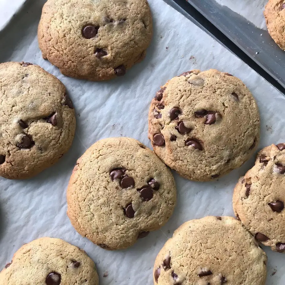 The Skinny Bakers' freshly-baked chocolate chip cookies