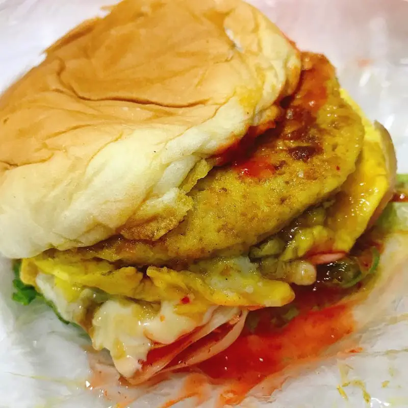 Kluang Food Destination: Fendy's Burger Stall