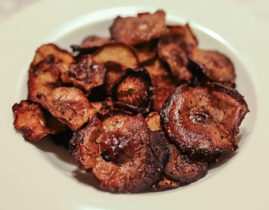 Cooking with Mushrooms #1: Turn Them Into Savoury Chips