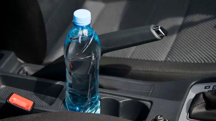 Things You Should Never Leave In Your Car #1: Water Bottles