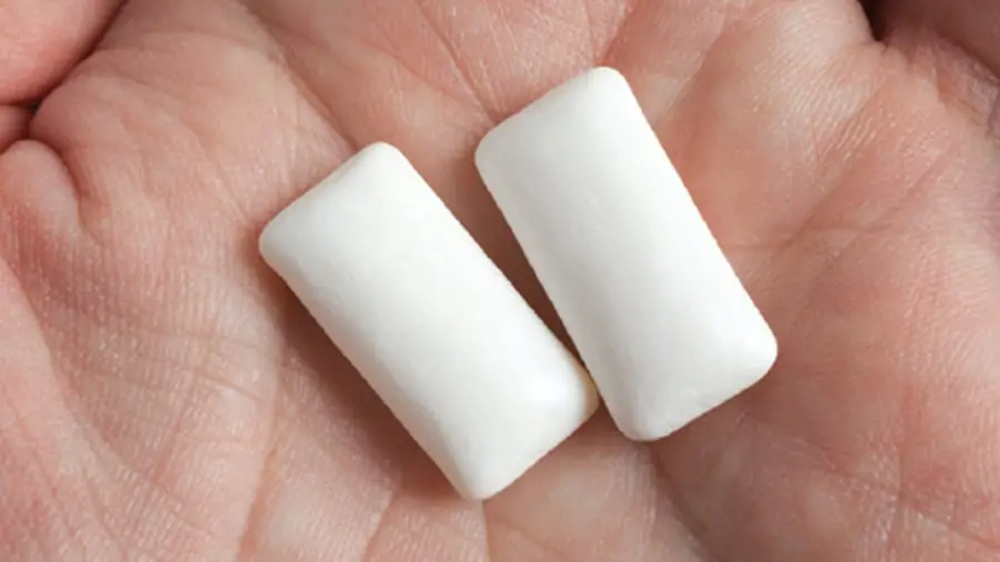 Things You Shouldn't Flush Down The Toilet: Chewing Gums