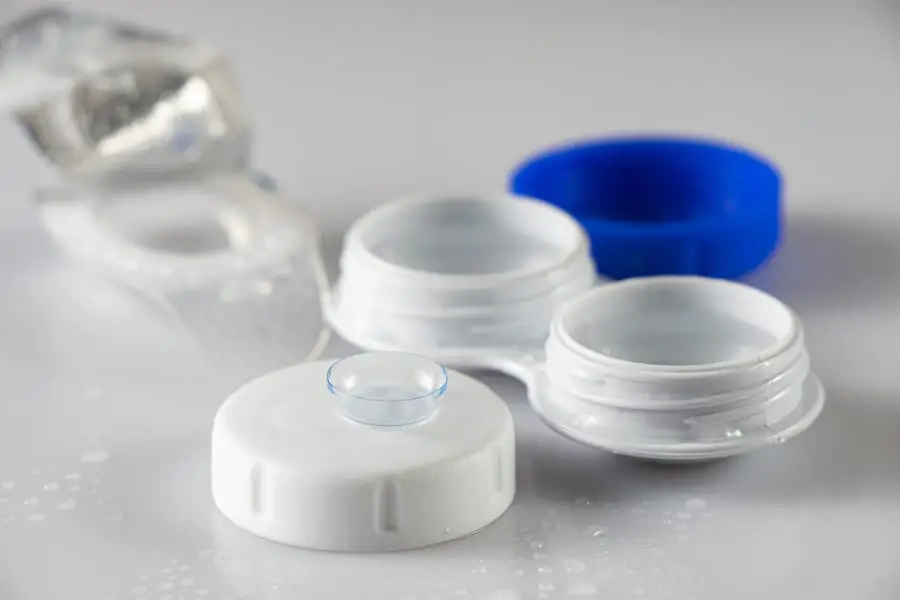 Things You Shouldn't Flush Down The Toilet: Contact Lenses