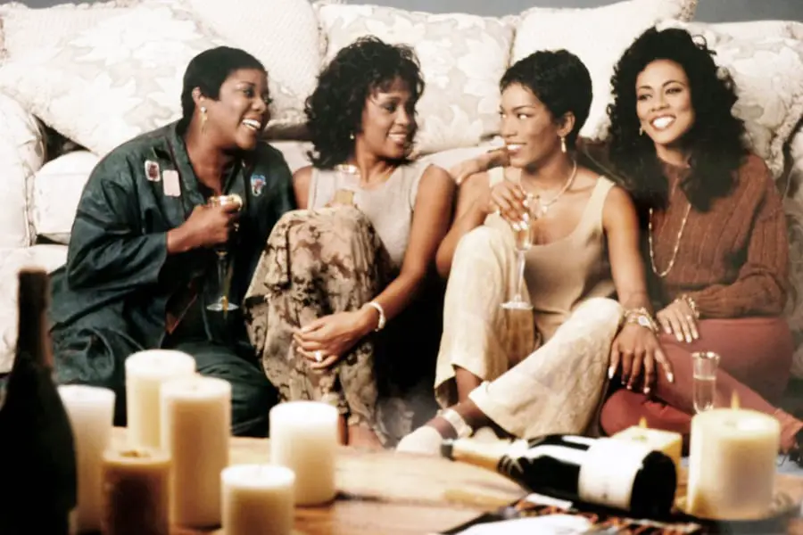 (L-R) Loretta Devine, Whitney Houston, Angela Bassett and Lela Rochon in "Waiting to Exhale" (1995)
