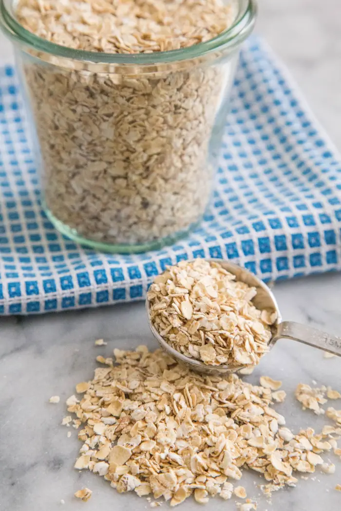 Overnight Oats Mistake #1: You Choose Instant Or Quick Oats