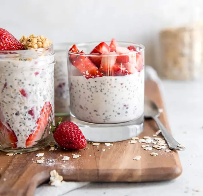 Ways To Use Cashew Milk #7: Add It To Your Overnight Oats