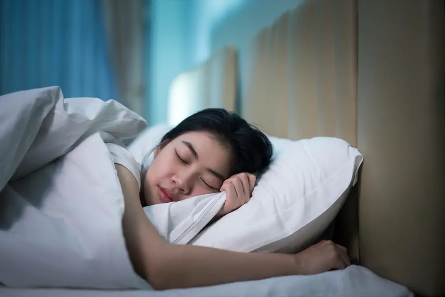 Health Benefits of Bone Broth #3: May Help You To Sleep Better