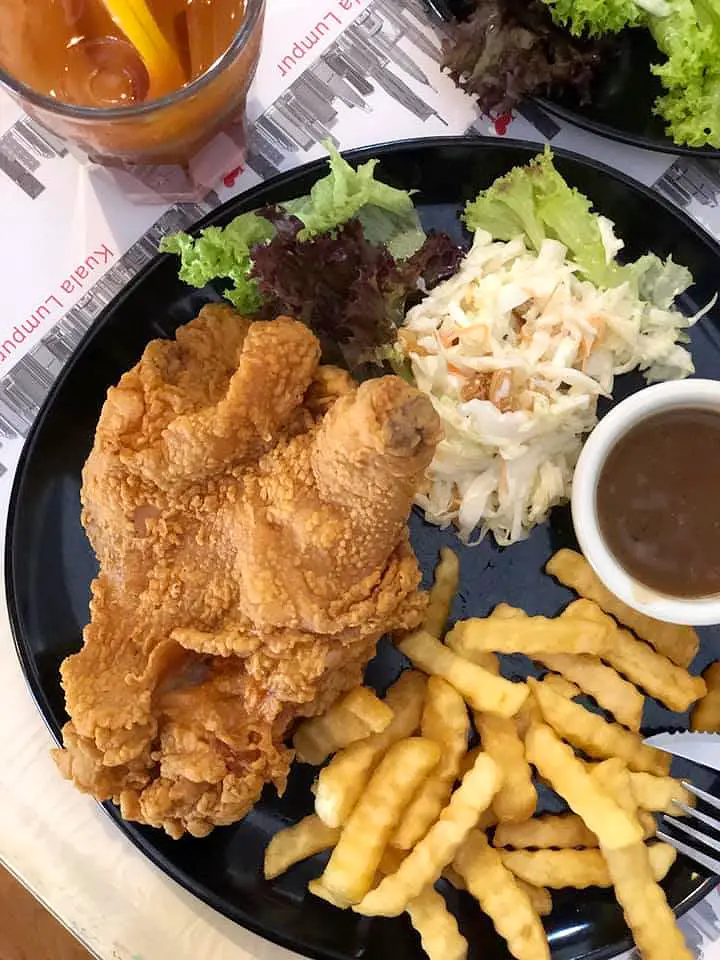 Places For Chicken Chop: Charlie's Cafe