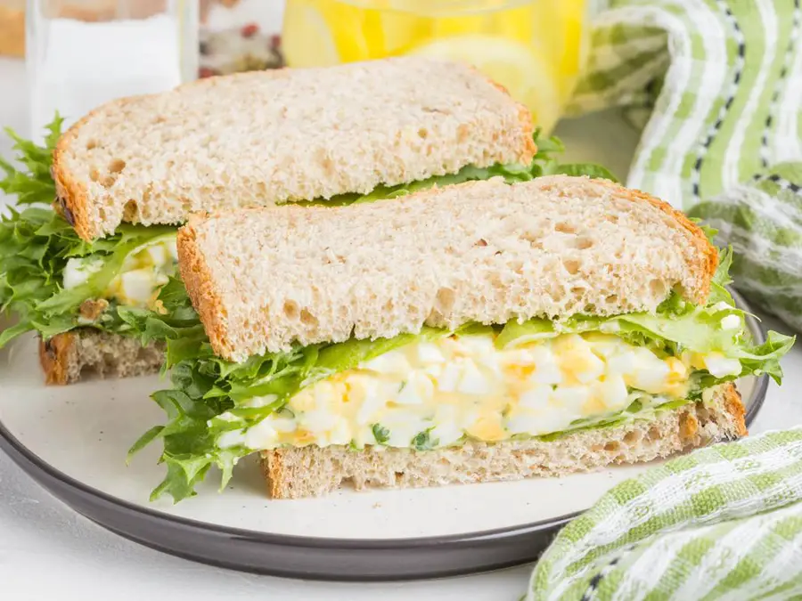 Egg Sandwich Condiment: Mayonnaise