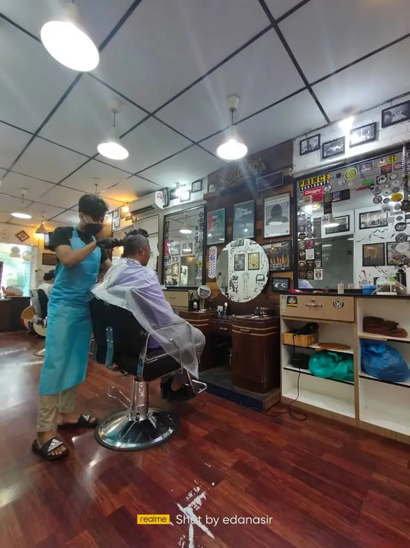 Eroll Barbershop
