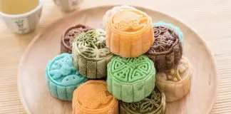 12 Unique Mooncakes To Try in Malaysia That Isn't Lotus Paste