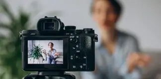 7 Best Cameras for Vlogging for Every Budget